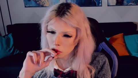 Pamelamy online show from 12.28.24
