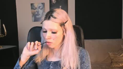 Pamelamy online show from 12.29.24