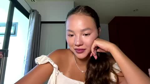 Kamila online show from 04.20.26