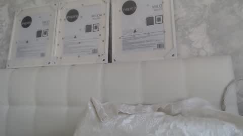 Snapshot of pamella_007 chatting on 10.27.25 Pamella online show from 10.27.25