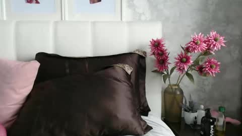 Pamella online show from 12.22.25