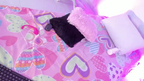 Pammela Smith online show from 12.07.24