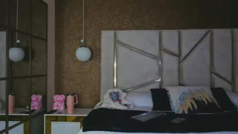 pamplemusa_ online show from 04.14.26