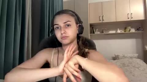 Lia online show from 07.09.26