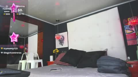 Snapshot of pandora_rey2 chatting on 02.10.25 ---Pandora--- online show from 02.10.25