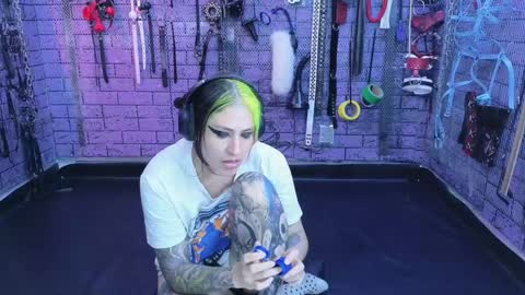 PandoraNez online show from 12.24.24