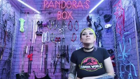 PandoraNez online show from 01.04.25