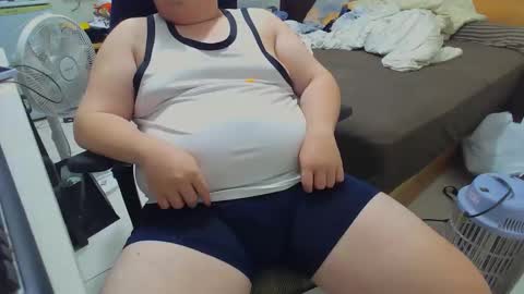 pangtobychen online show from 11.15.25