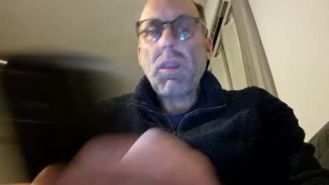 pansak1973 online show from 02.18.25