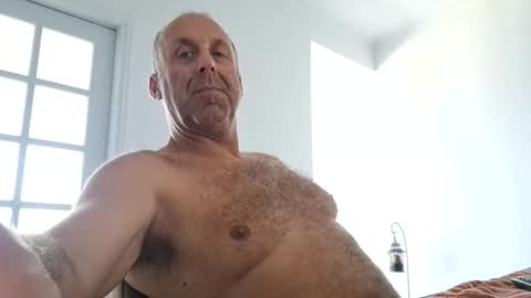 pansak1973 online show from 09.13.25