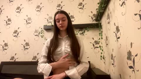 Kate online show from 10.16.25