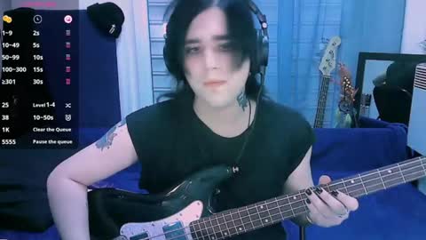 Snapshot of panther_cap chatting on 06.04.26 In bio online show from 06.04.26