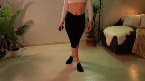 Kristina Kriss online show from 02.18.26