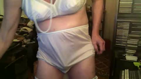 Pantyvioletlace online show from 11.12.25