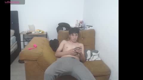 Snapshot of paola_alexander chatting on 03.02.25 paola y alexander online show from 03.02.25