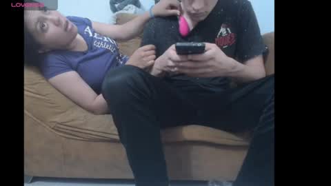 Snapshot of paola_alexander chatting on 03.07.25 paola y alexander online show from 03.07.25