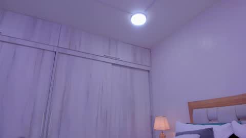 Paola  online show from 02.14.25