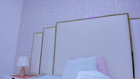 Paola  online show from 10.21.25