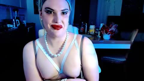 Sarina Williams online show from 03.04.26