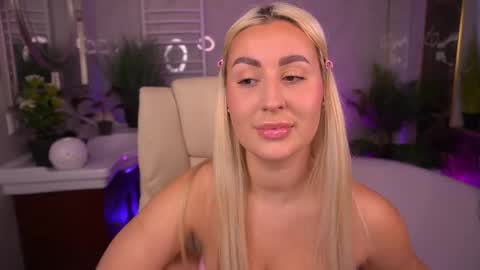 Lia online show from 05.15.26