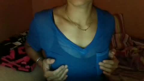 Snapshot of paolamz10 chatting on 11.08.25 paolamz10 online show from 11.08.25