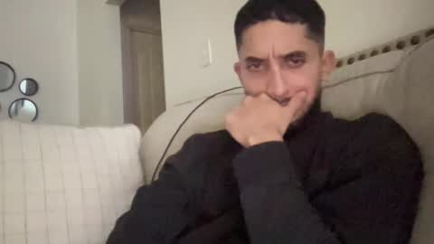 papicubano_guapo23cm online show from 12.05.25