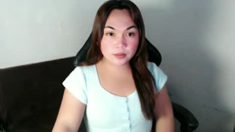 Fina Dwarf online show from 06.19.26