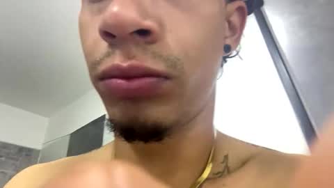 Snapshot of papipeep222 chatting on 02.22.26 Daddy Peep online show from 02.22.26