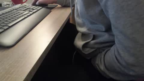 Sascha online show from 10.19.25