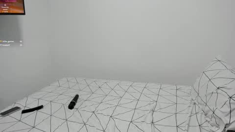 pareja_curiosa19 online show from 11.14.25