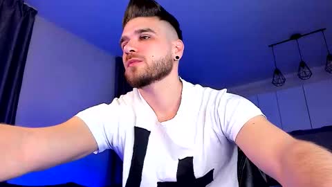 Paris online show from 01.17.26