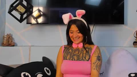 paris_noa online show from 01.06.25