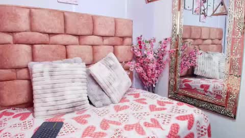 paris_noa online show from 02.28.25