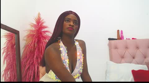 Snapshot of parisaisha chatting on 11.16.25 ParisAisha online show from 11.16.25