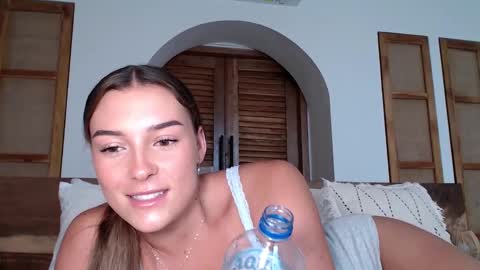 ParisBabyxox online show from 12.18.24