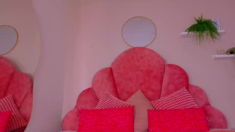 PARIS online show from 02.02.26