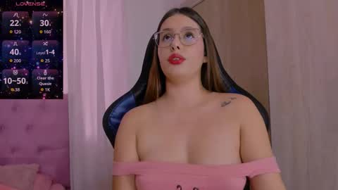 Paris online show from 02.17.26