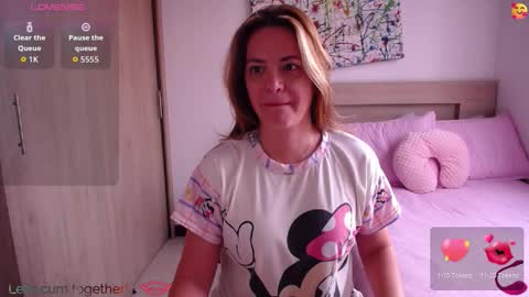 Paris online show from 09.22.25