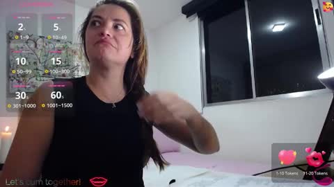 Paris online show from 09.24.25