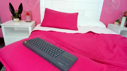 parker_mia02 online show from 01.09.26