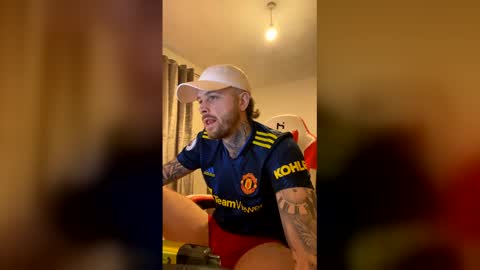 parkertom525 online show from 04.08.26