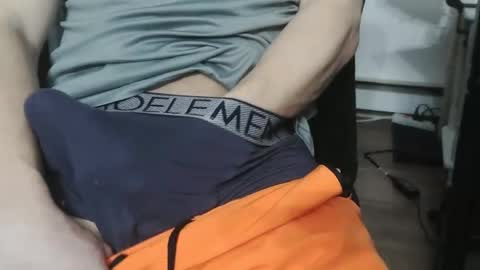 Snapshot of pasexhibe chatting on 02.25.26 pasexhibe online show from 02.25.26