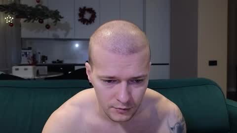 Pashka online show from 12.21.25