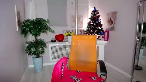 I have returned from vacation and I am glad to share my energy and emotions with you online show from 12.29.24