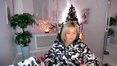 I have returned from vacation and I am glad to share my energy and emotions with you online show from 01.17.25