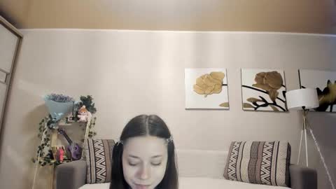 Bella online show from 09.15.25