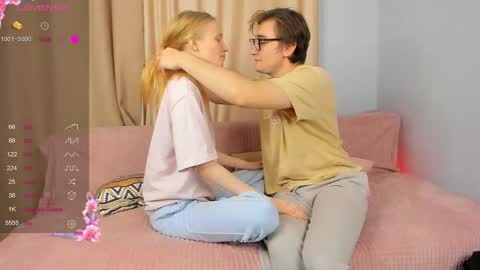 Snapshot of passionbond chatting on 10.16.25 We Katrin and Moris online show from 10.16.25