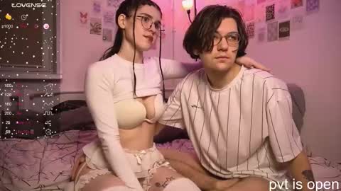 Zoe online show from 11.21.25