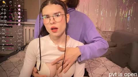 Zoe online show from 03.04.26