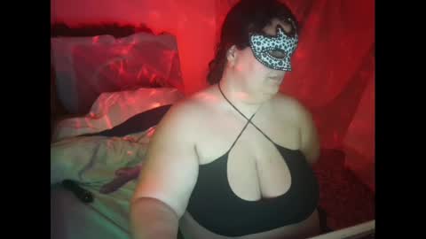 Snapshot of passionduo4 chatting on 02.11.25 PassionDuo4 online show from 02.11.25